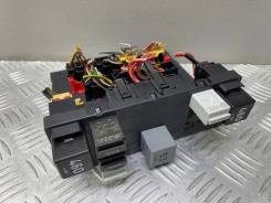 ���� �������� ���� Volkswagen Passat 3C0937049J B6 3C0937049J ����