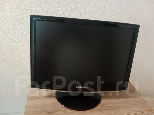 Samsung. 19", ���������� �� (LCD, LED, QLED) ����