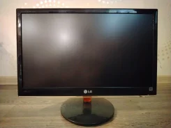 LG. 23.6", ���������� �� (LCD, LED, QLED) ����