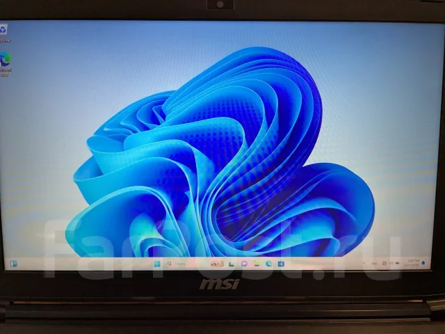 MSI GE62. 15.6", 2,9����, ��� 16 ��, ���� 1 250���, WiFi: 1, Bluetooth: 1, ����������� �� 2��. ����