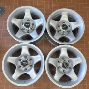 Bridgestone NR-595