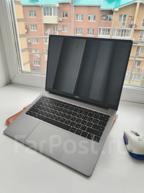 Realme Book Prime. 14", 2,5����, ��� 16 ��, ���� 512���, WiFi: 1, Bluetooth: 1, ����������� �� 15��. ����