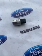������ �������� ����������� ������������ Ford Mondeo 5 2014-2018 ����