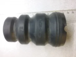 �������� ������������ Toyota Corolla 4833112210, �������� ������ 4833112210 ����
