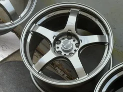 AME Tracer GT-V. 9.5x18", 5x114.3, ET45 ����