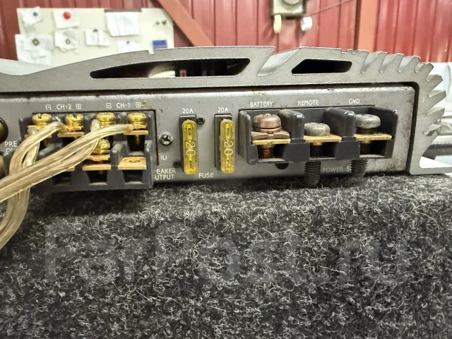 Rockford Fosgate ����