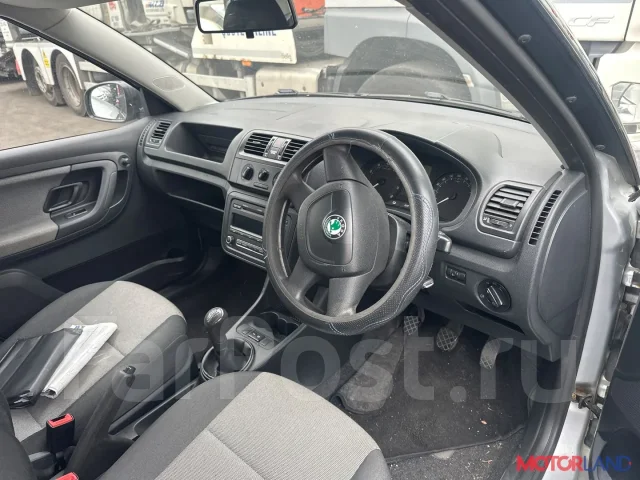 ������� Skoda Fabia 2007-2014 21198969 02Z911024K ����