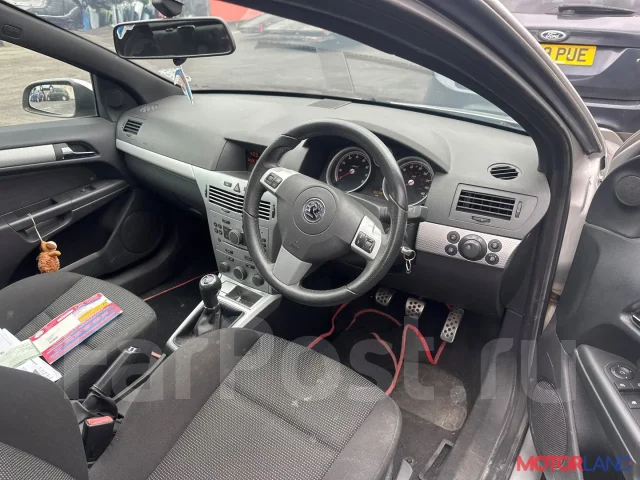 ������� Opel Astra H 2004-2010 21168959 55556130 ����