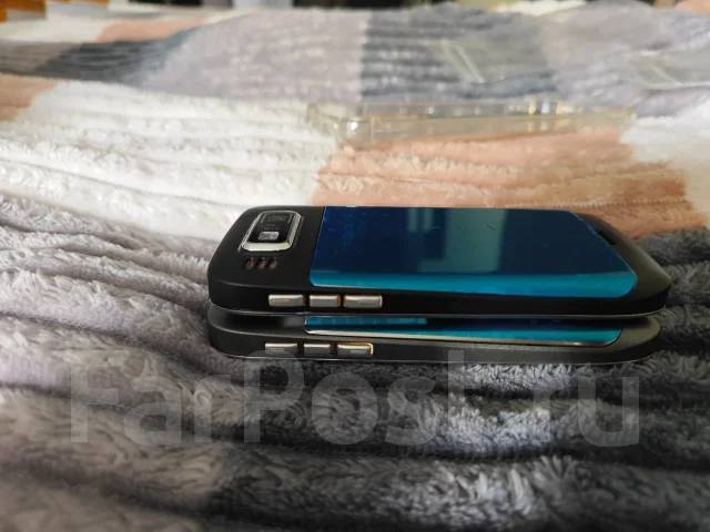 Nokia E72. �/�, �� 8 ��, �����������, 3G ����