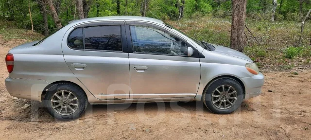 Toyota Platz. �������, 4wd, 1.5 (88��.�.), ������, 300 000����. �� ����