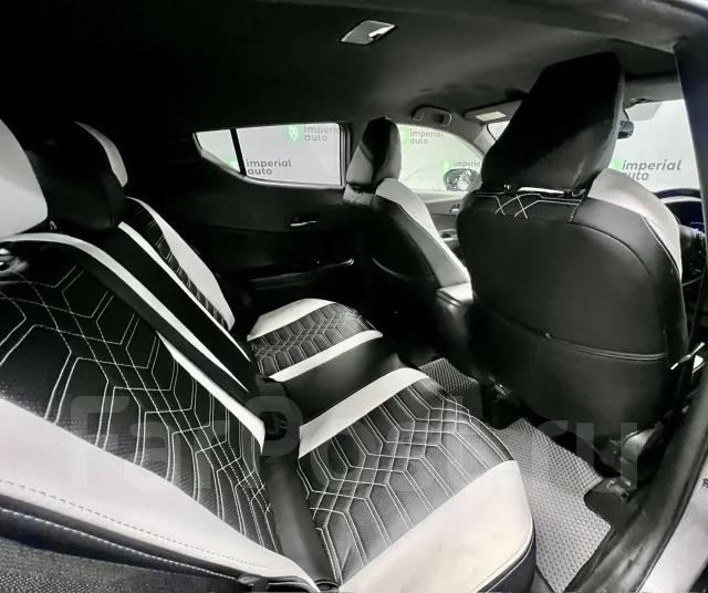 Toyota C-HR. �������, 4wd, 1.2 (116��.�.), ������, 51 000����. �� ����
