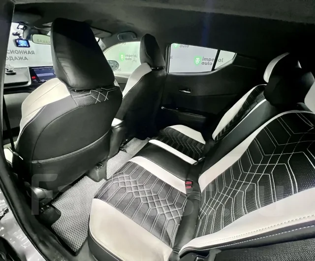 Toyota C-HR. �������, 4wd, 1.2 (116��.�.), ������, 51 000����. �� ����
