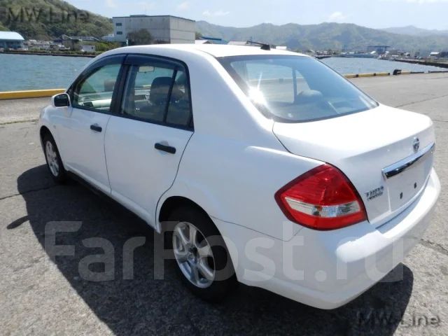 Nissan Tiida Latio. SC11, HR15DE ����