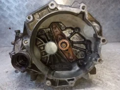 ���� Volkswagen Jetta 2010-2018 0AF300040R CAXA 0AF300040R ����