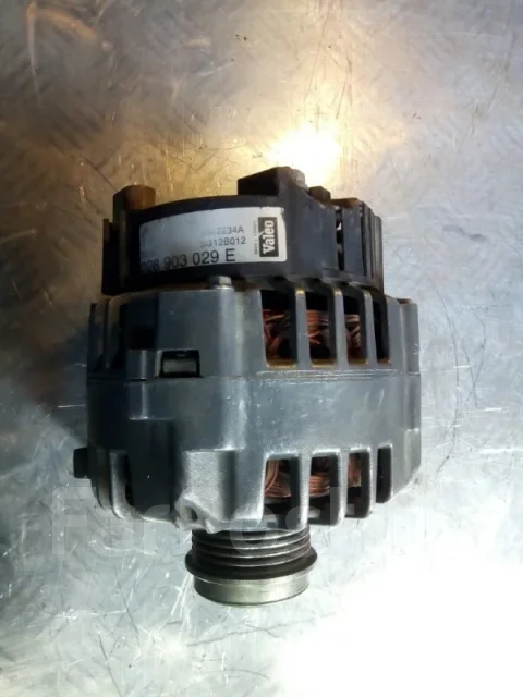 ��������� Audi A4 2007-2015 028903029E B8 CJEB 028903029E ����