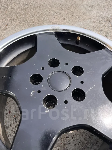 Liso. 7.0x16", 5x114.3, ET45 ����