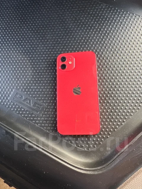 Apple iPhone 12. �/�, 128 ��, �������, 4G LTE, ������� �������, ������������ ������� ����