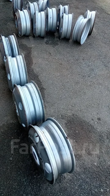 Mazda. 5.5x16", 5x197 ����