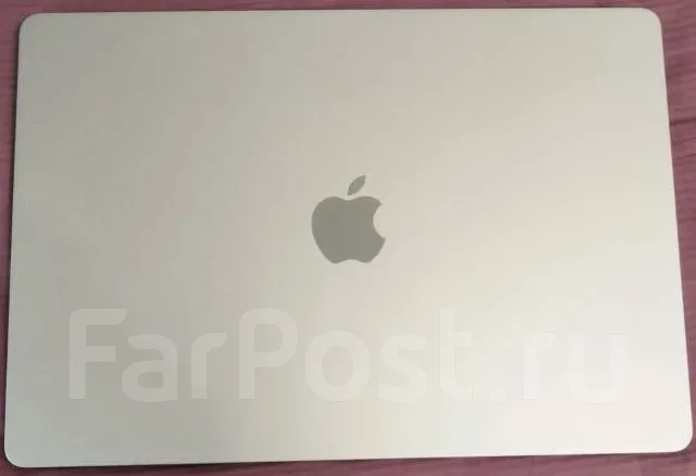 Apple MacBook Air 13 2026. 13.6", 4,6����, ��� 24 ��, ���� 1 024���, WiFi: 1, Bluetooth: 1, ����������� �� 18��. ����