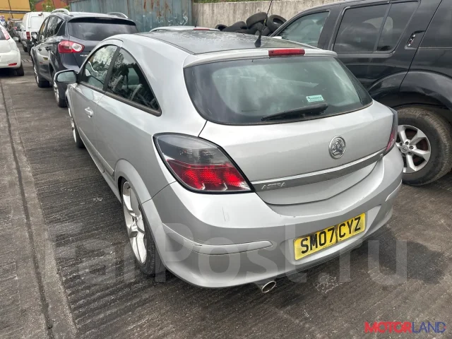 ������� Opel Astra H 2004-2010 21168959 55556130 ����