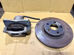 ������� + ��������� ���� Toyota Ractis/Trezia/Ist [������[�����������] 43512-12710 ����