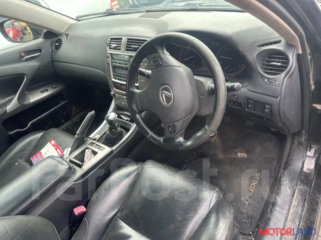 ��������� Lexus IS 2005-2016 11831303 2706026030 ����