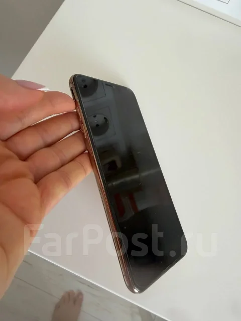 Apple iPhone X. �/�, 256 ��, �������, ������� ������� ����