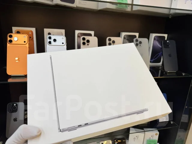 Apple MacBook Air 15 2026. 15.3", 4,6����, ��� 16 ��, ���� 1 024���, WiFi: 1, Bluetooth: 1, ����������� �� 18��. ����