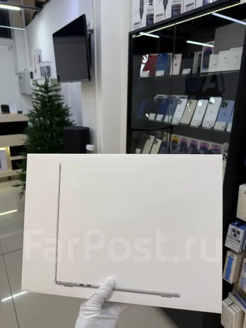 Apple MacBook Air 15 2026. 15.3", 4,6����, ��� 24 ��, ���� 1 024���, WiFi: 1, Bluetooth: 1, ����������� �� 18��. ����