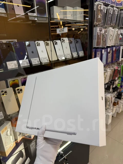 Apple MacBook Air 15 2026. 15.3", 4,6����, ��� 24 ��, ���� 1 024���, WiFi: 1, Bluetooth: 1, ����������� �� 18��. ����