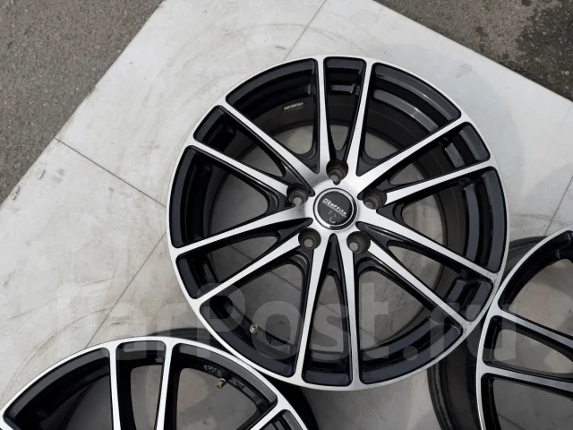 Hot Stuff Laffite. 7.0x17", 5x114.3, ET48, �� 73,1���. ����