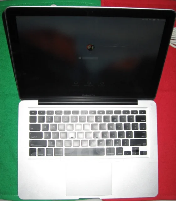 Apple MacBook Pro 13 2012 Mid. 13", ��� 8 ��, ���� 240���, WiFi: 1, Bluetooth: 1, ����������� �� 2��. ����