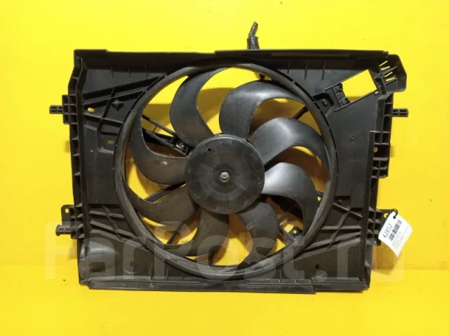 �������� ����������� Renault Clio 4 2012-2019 214816812R 214816812R ����