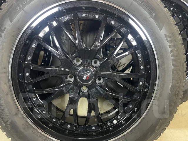 Hot Stuff Precious. 7.5x18", 5x114.3, ET38 ����