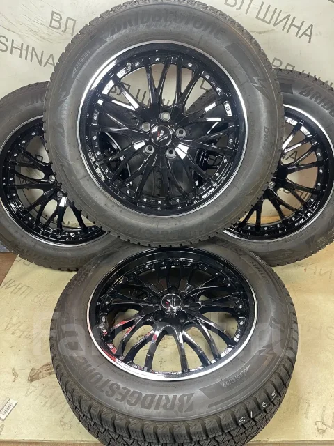 Hot Stuff Precious. 7.5x18", 5x114.3, ET38 ����