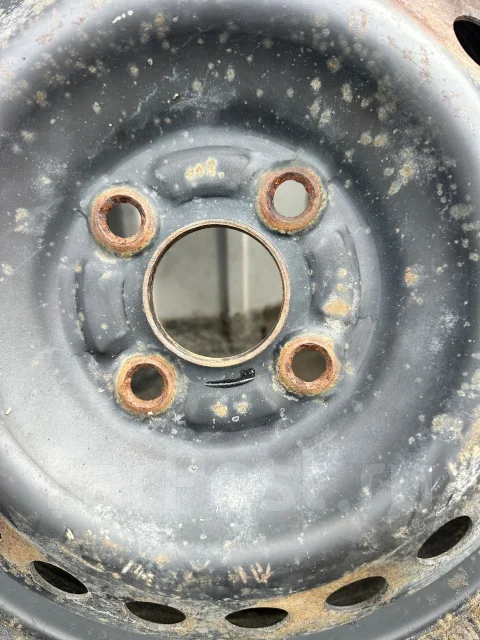 Honda. 5.5x15", 4x100 ����