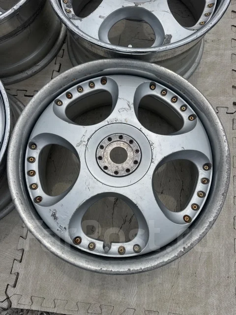Stich Evolution. 7.0/8.0x17", 4x114.3, 5x114.3, ET35/35, �� 72���. ����