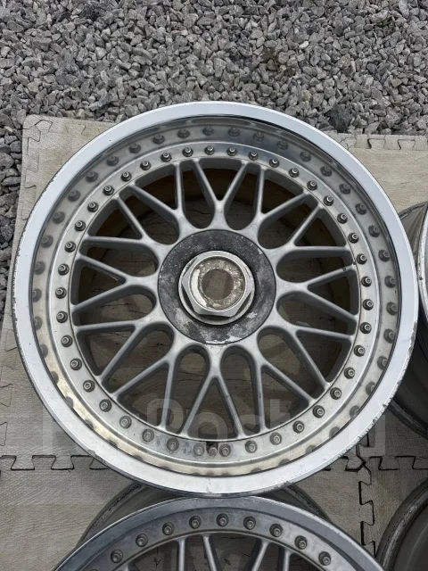 Riverside. 8.0/9.0x17", 4x114.3, 5x114.3, ET39/35, �� 72���. ����