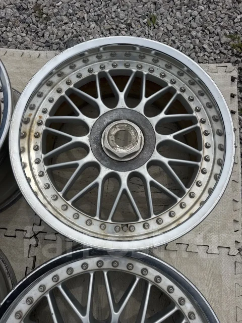 Riverside. 8.0/9.0x17", 4x114.3, 5x114.3, ET39/35, �� 72���. ����
