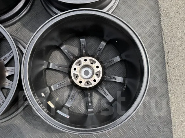 BADX Loxarny Sport. 7.0x17", 5x114.3, ET38, �� 73���. ����
