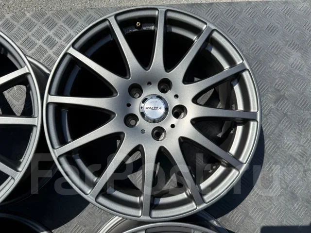 Hot Stuff Cross X-Speed. 7.0x17", 5x114.3, ET38, �� 73���. ����