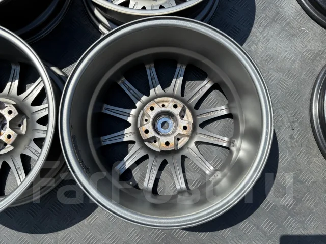 Hot Stuff Cross X-Speed. 7.0x17", 5x114.3, ET38, �� 73���. ����