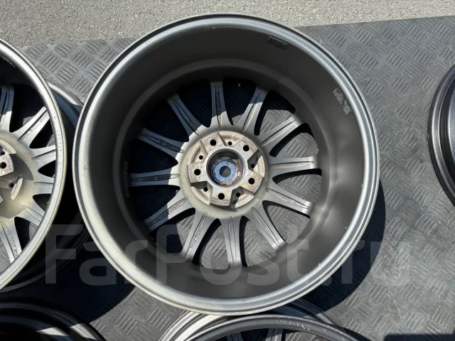 Hot Stuff Cross X-Speed. 7.0x17", 5x114.3, ET38, �� 73���. ����