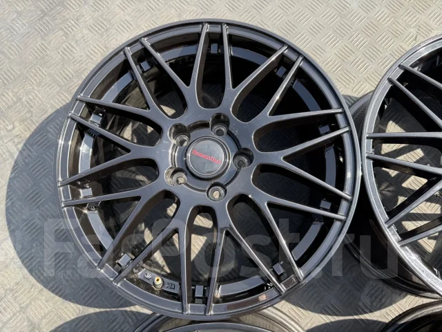 Treasure One Humanline. 7.0x17", 5x114.3, ET38, �� 73���. ����