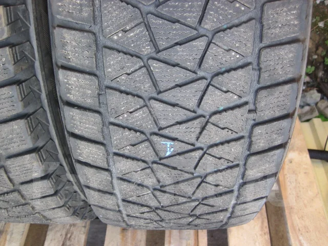 Bridgestone Blizzak DM-V2. ������, ��� �����, 2018 ���, �/�, ����� 50 % ����