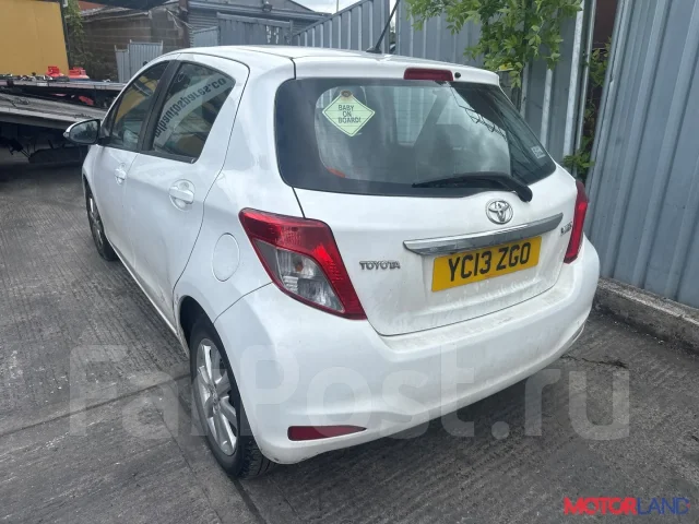 ������� Toyota Yaris 2010-2017 21178836 281000Q080 ����