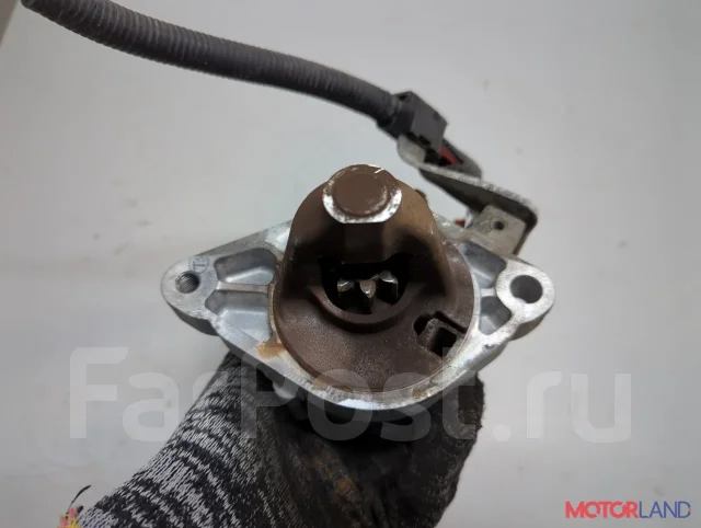������� Toyota Yaris 2010-2017 21178836 281000Q080 ����