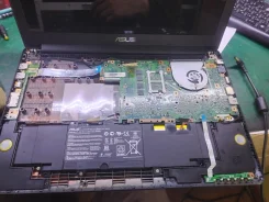 Asus X502C. 15.6", ��� 4 ��, WiFi: 1, Bluetooth: 1 ����
