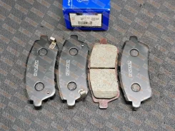 ��������� ������� D0051M PF5562 /. Demio DE5FS / Baleno A1K412 / Swift ZD72S / Roomy M900A () Akebono D0YN3328ZA D0YN3328ZA ����