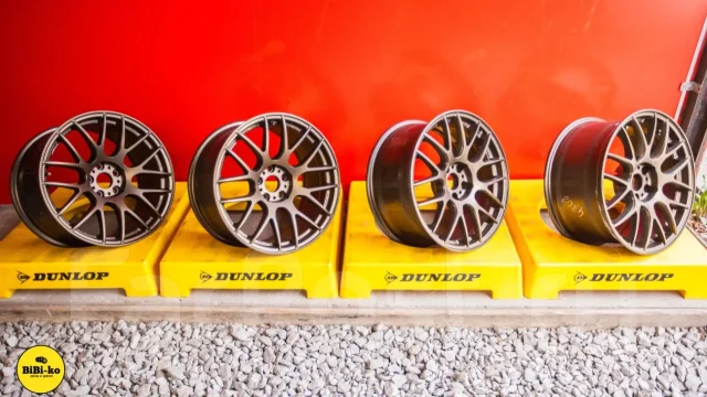 Work Emotion M8R. 8.5/9.5x18", 5x110, ET30/30, �� 65,1���. ����
